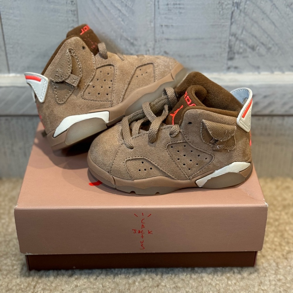 Toddler Jordan 6 Retro x Travis Scott ‘British Khaki’